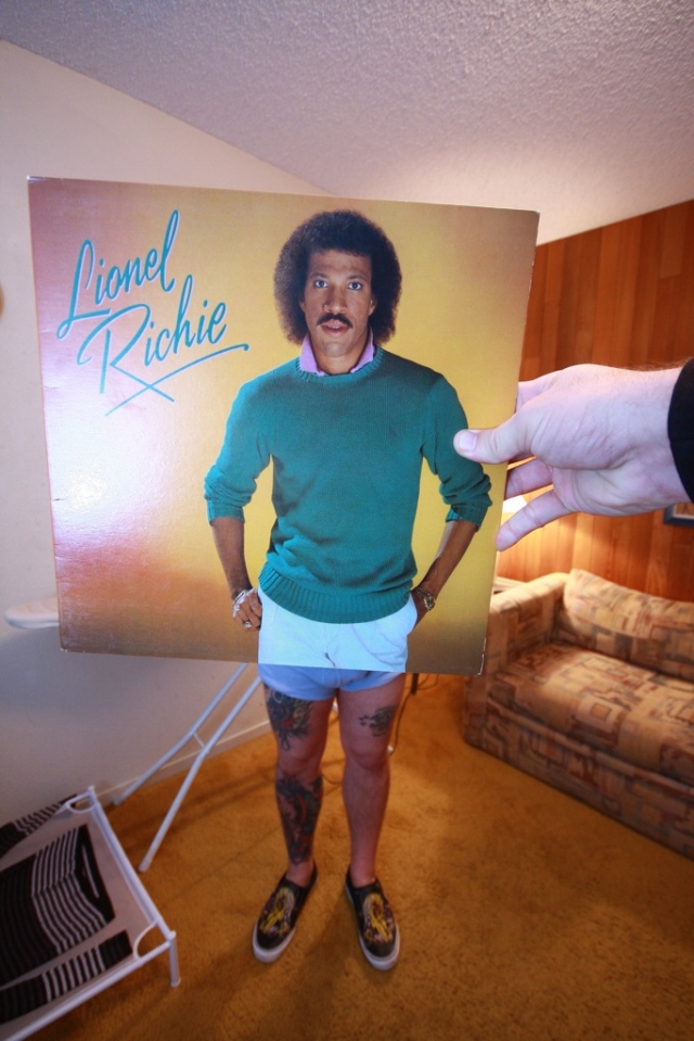 Lionel Richie Sleeveface