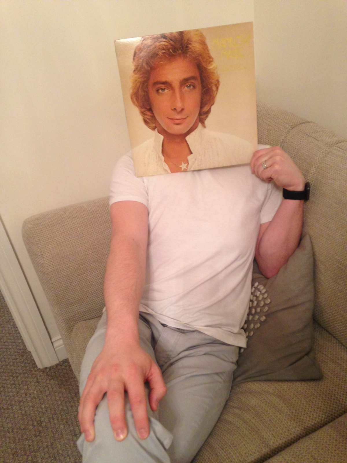 Mark-Galloway-barry-manilow